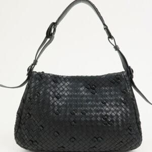 💎✨AUTHENTIC✨💎BOTTEGA VENETA Shoulder Bag